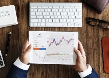 4 Forex Trading Tools for Advanced Traders