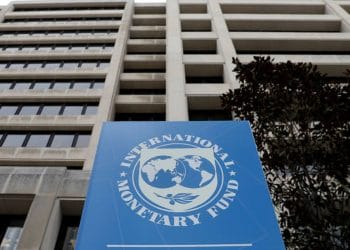 IMF Warns Global Economy 'Diverging Dangerously'