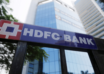 India’s Leading Bank HDFC Faces a Litmus Test — Time to Buy the Dip?