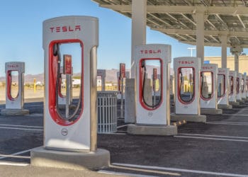 Tesla Targets More Supercharger Stations to Accommodate More EVs