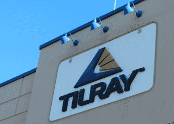 Tilray Widens Net Loss Even as Revenues Up 43%