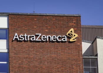 AstraZeneca to Start Making Profits from COVID-19 Vaccine in 2022