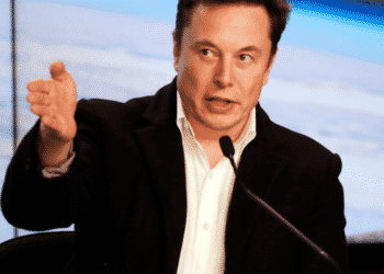 Musk Says Will Sell Tesla Stock If UN Could Justify How $16B Solves Hunger Problem