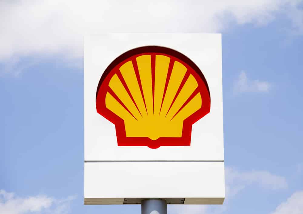 Shell Moves Tax Base to UK and Discards Dual Share Structure