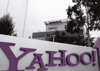 Yahoo Exits China As Business Crackdown Toughens