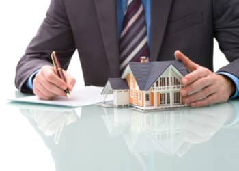 Costly Mortgage, Low Listing to Take a Toll on US Home Activity in 2022, 2023