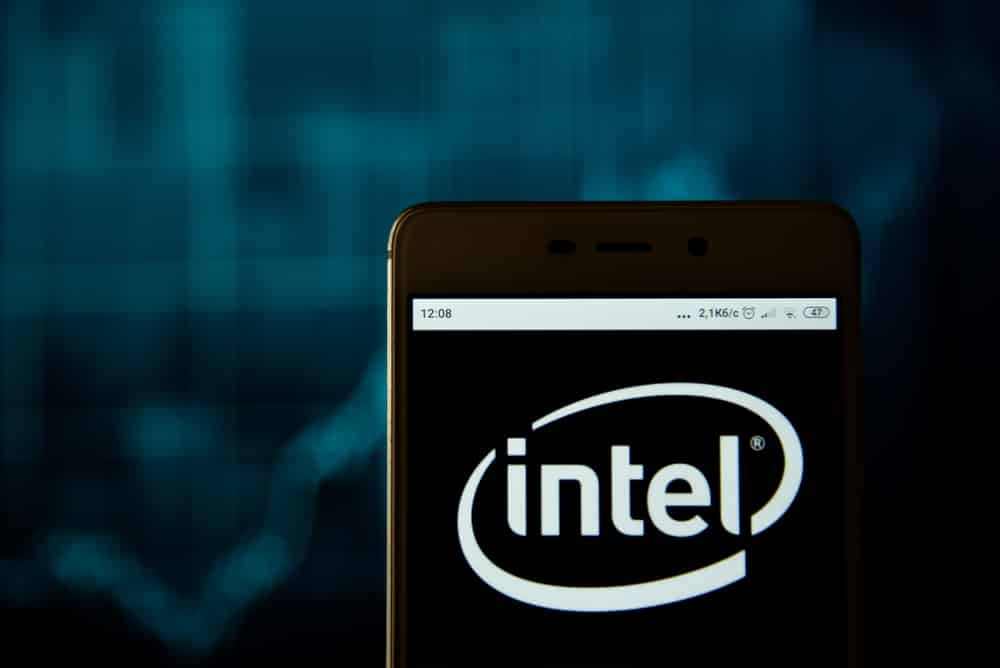Intel Corp. Expects Revenue to Moderate After Record Earnings in Q4 2021