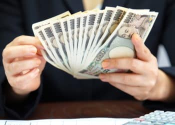 Japanese Yen Has Massive Value as an Ideal Recession Hedge, Says Goldman Analysts